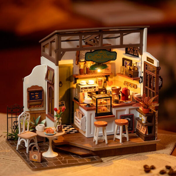 Manualidad maqueta Slow Life Café