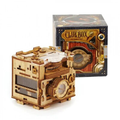 cluebox-sherlock-s-camera--